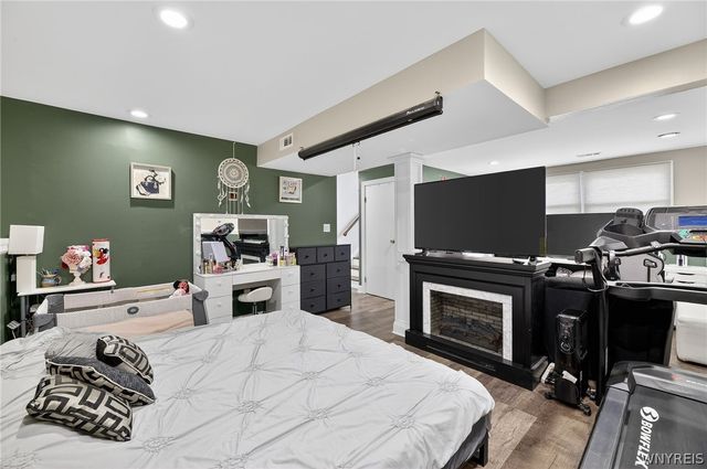 350 Greengage Circle, Amherst, NY 14051