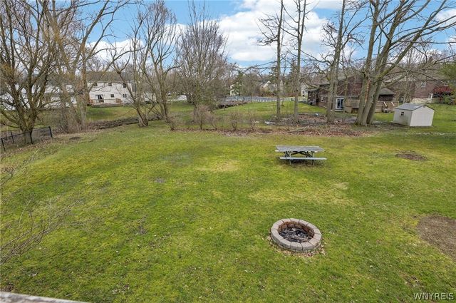 350 Greengage Circle, Amherst, NY 14051