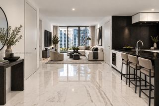 300 Biscayne Boulevard Way 2009W, Miami, FL 33131