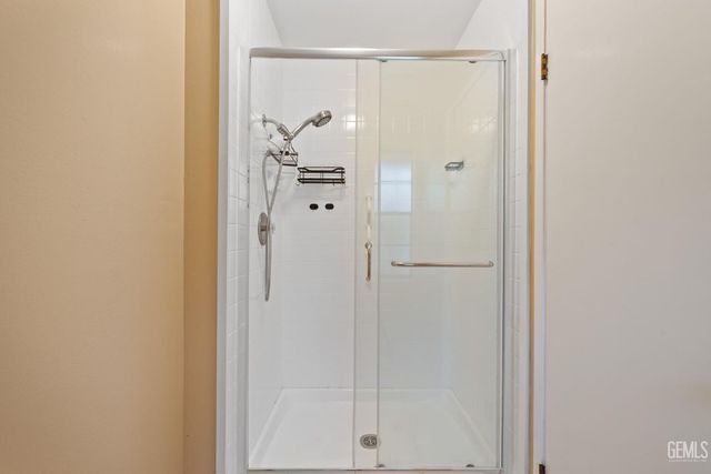 11930 Laver Court, Bakersfield, CA 93306