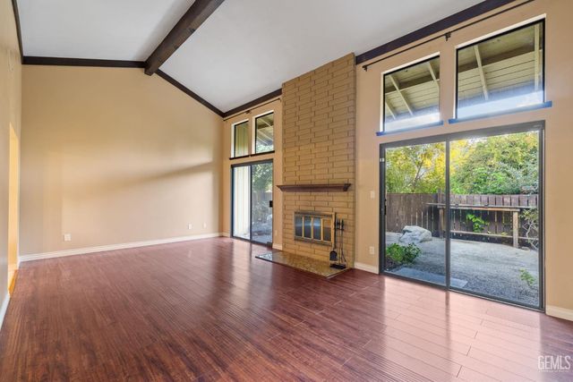 11930 Laver Court, Bakersfield, CA 93306