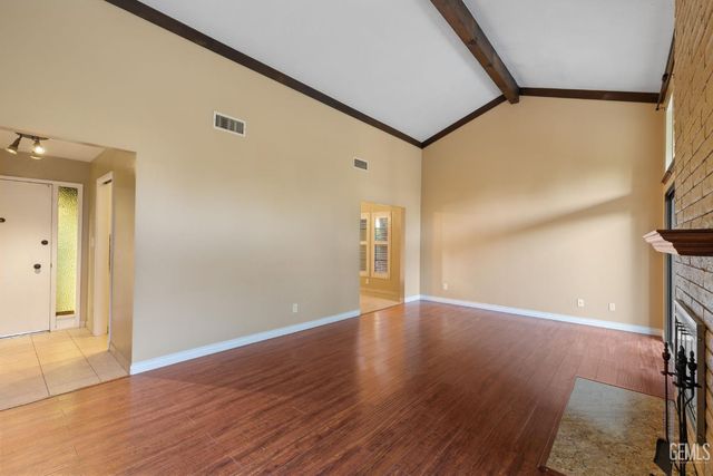 11930 Laver Court, Bakersfield, CA 93306