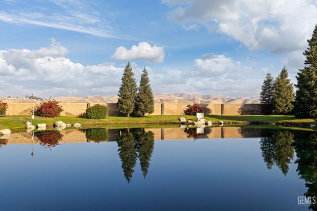 11930 Laver Court, Bakersfield, CA 93306