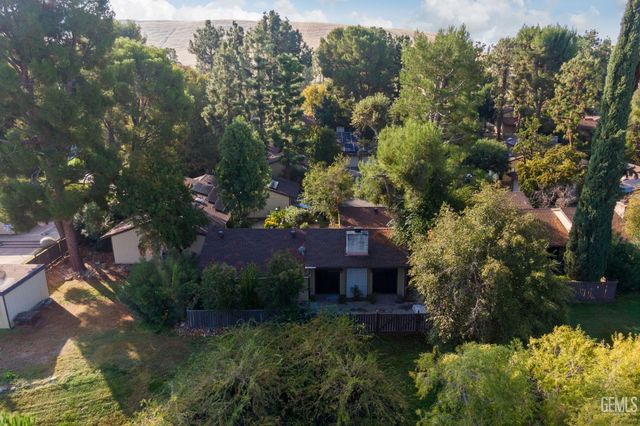 11930 Laver Court, Bakersfield, CA 93306