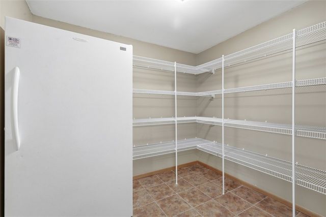 126 Davis Rd, Economy, PA 15143