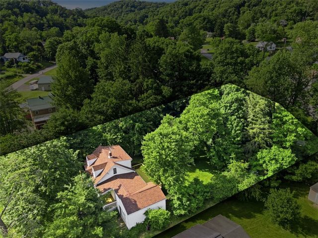 126 Davis Rd, Economy, PA 15143