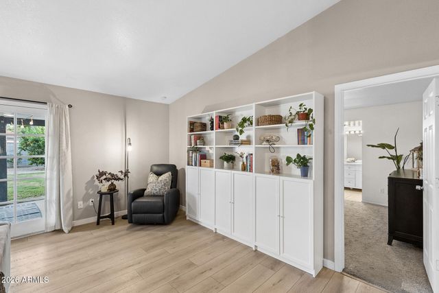 3943 W WILLOW Avenue, Phoenix, AZ 85029