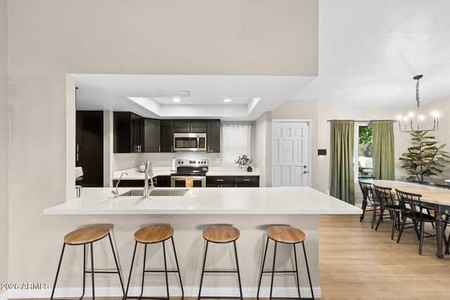 3943 W WILLOW Avenue, Phoenix, AZ 85029