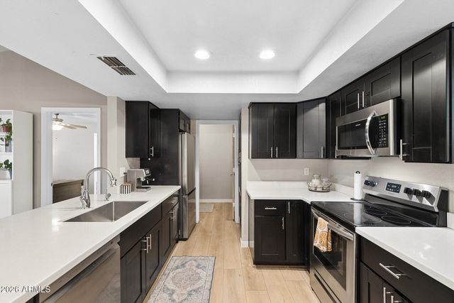 3943 W WILLOW Avenue, Phoenix, AZ 85029