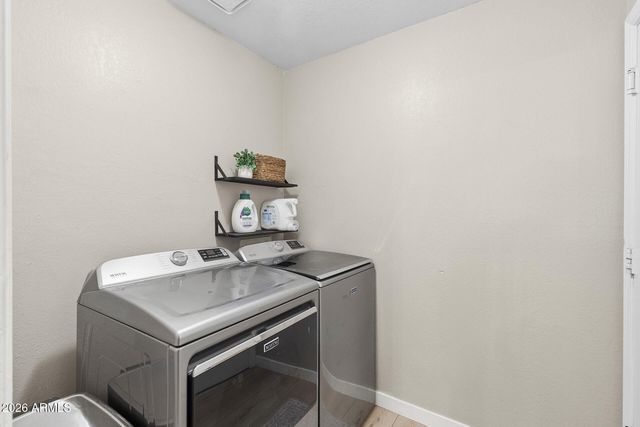 3943 W WILLOW Avenue, Phoenix, AZ 85029