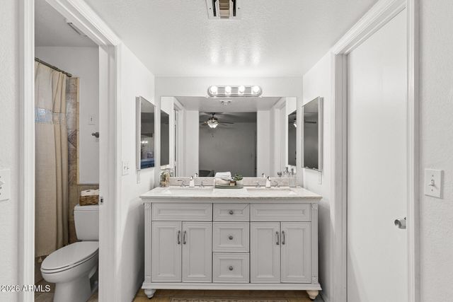 3943 W WILLOW Avenue, Phoenix, AZ 85029