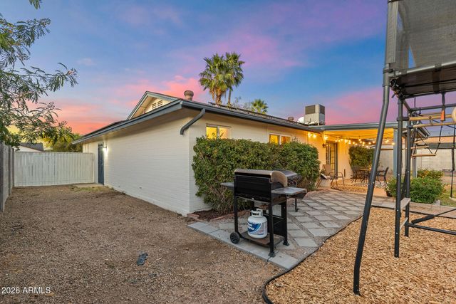 3943 W WILLOW Avenue, Phoenix, AZ 85029