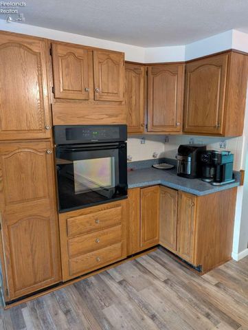 7607 Wahl Road, Vickery, OH 43464