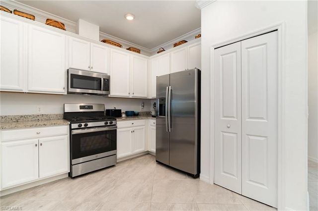 17860 Palmetto Pass LN, Punta Gorda, FL 33982
