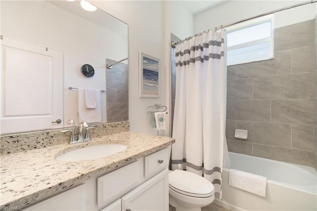 17860 Palmetto Pass LN, Punta Gorda, FL 33982