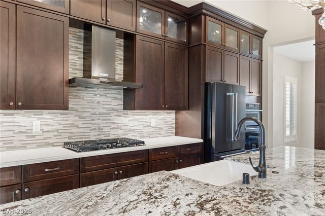 10179 Emerald Sunset Court, Las Vegas, NV 89148