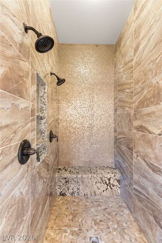 10179 Emerald Sunset Court, Las Vegas, NV 89148