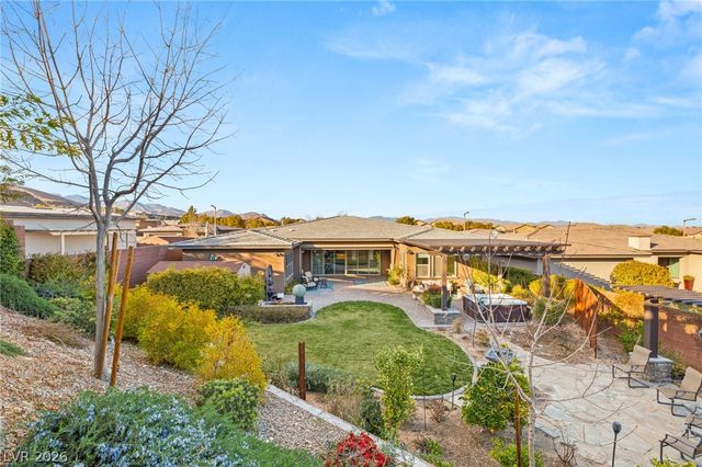 10179 Emerald Sunset Court, Las Vegas, NV 89148