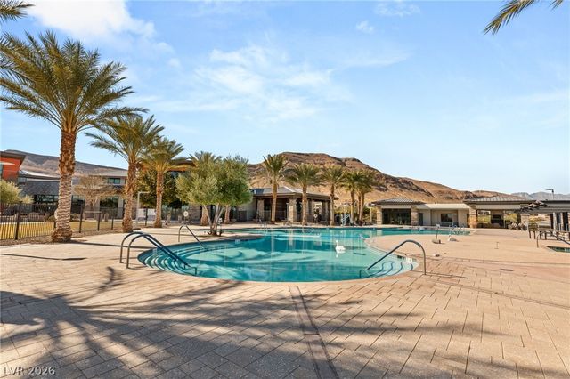 10179 Emerald Sunset Court, Las Vegas, NV 89148