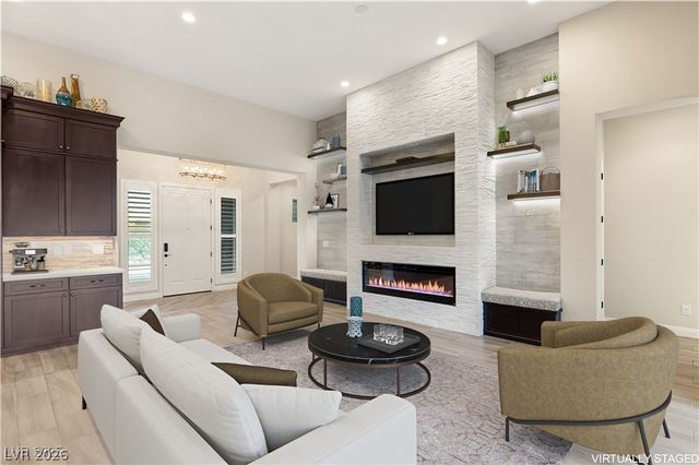 10179 Emerald Sunset Court, Las Vegas, NV 89148