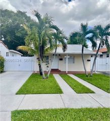 521 NW 44th Ave, Miami, FL 33126