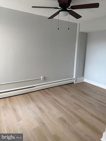 107 E 3RD ST, Lansdale, PA 19446