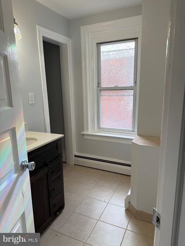 107 E 3RD ST, Lansdale, PA 19446