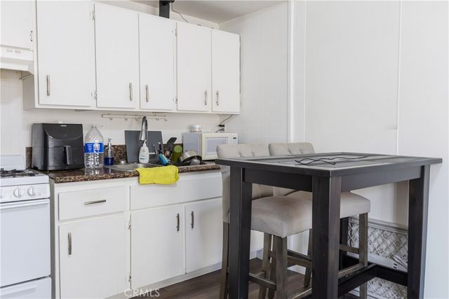 1631 W 38th, Los Angeles, CA 90062