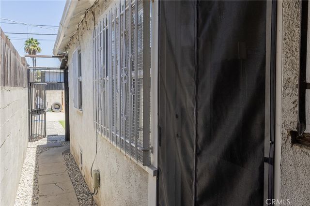 1631 W 38th, Los Angeles, CA 90062