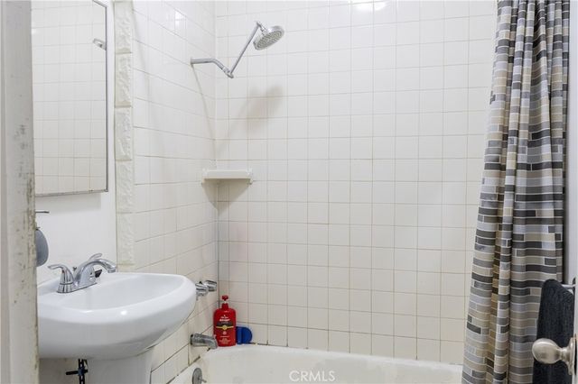 1631 W 38th, Los Angeles, CA 90062