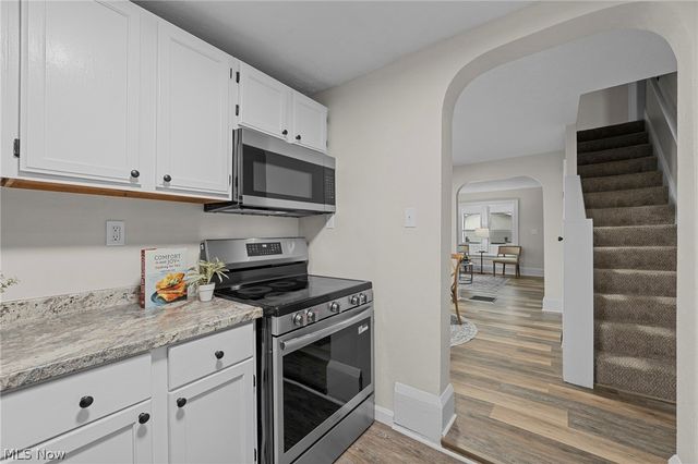 109 15th Street NW, Barberton, OH 44203