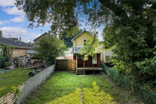 109 15th Street NW, Barberton, OH 44203