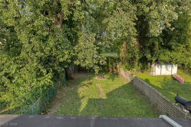 109 15th Street NW, Barberton, OH 44203