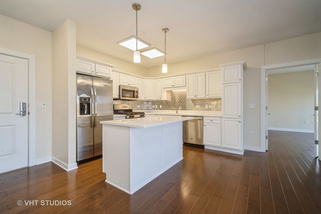 2150 Founders Drive 234, Northbrook, IL 60062