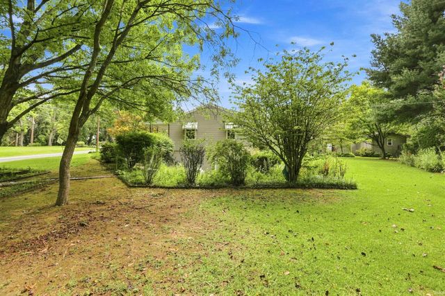 318 Westmore Drive, Evansville, IN 47712