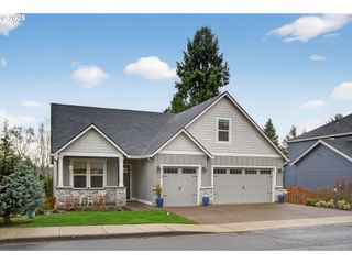 136 W 13TH Way, La Center, WA 98629