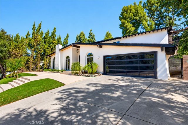 4348 Topanga Canyon Boulevard, Woodland Hills, CA 91364