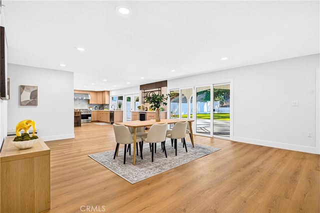 4348 Topanga Canyon Boulevard, Woodland Hills, CA 91364