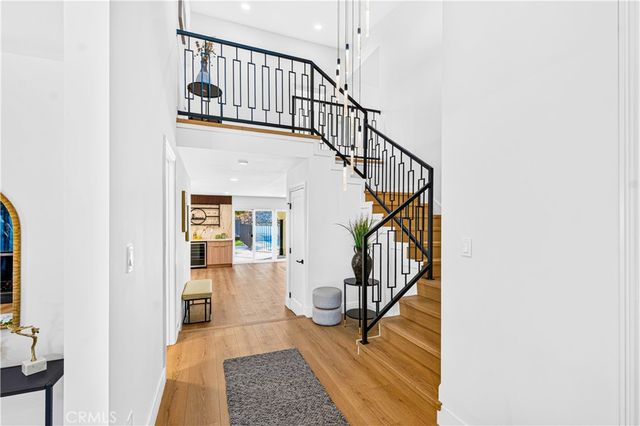 4348 Topanga Canyon Boulevard, Woodland Hills, CA 91364