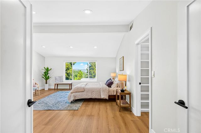 4348 Topanga Canyon Boulevard, Woodland Hills, CA 91364