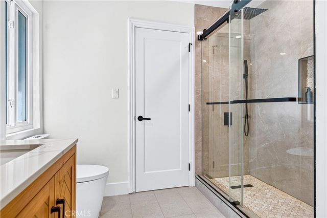 4348 Topanga Canyon Boulevard, Woodland Hills, CA 91364