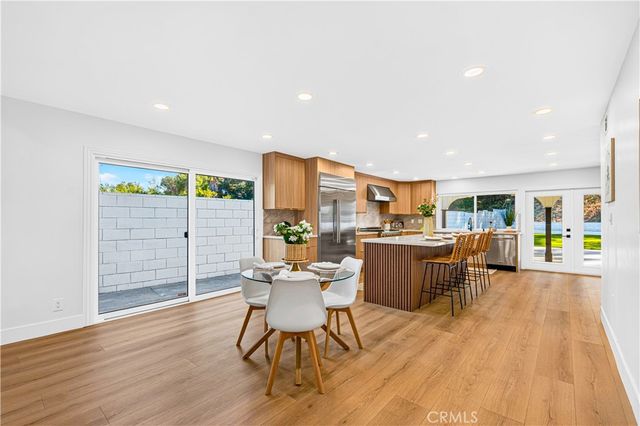 4348 Topanga Canyon Boulevard, Woodland Hills, CA 91364
