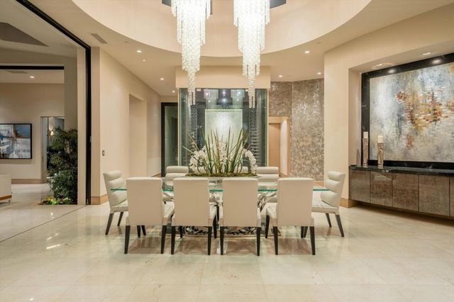 81105 Columbus Way, La Quinta, CA 92253