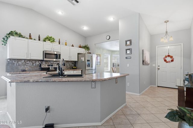 3947 S SOHO Lane, Chandler, AZ 85286