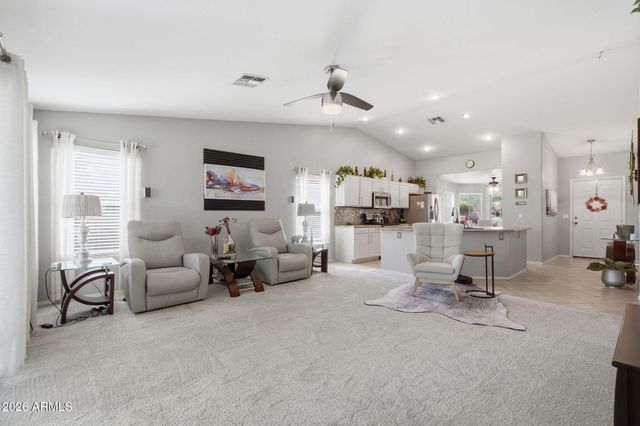 3947 S SOHO Lane, Chandler, AZ 85286