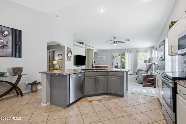 3947 S SOHO Lane, Chandler, AZ 85286