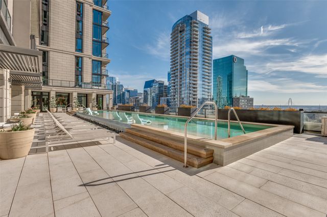 3003 Maple Avenue 2220, Dallas, TX 75201