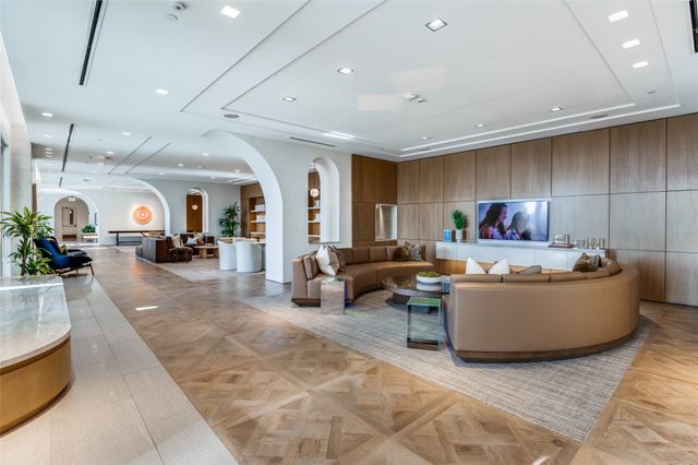 3003 Maple Avenue 2220, Dallas, TX 75201