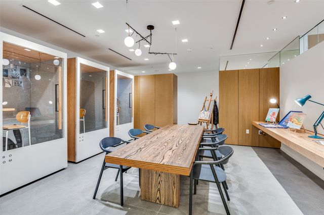 3003 Maple Avenue 2220, Dallas, TX 75201