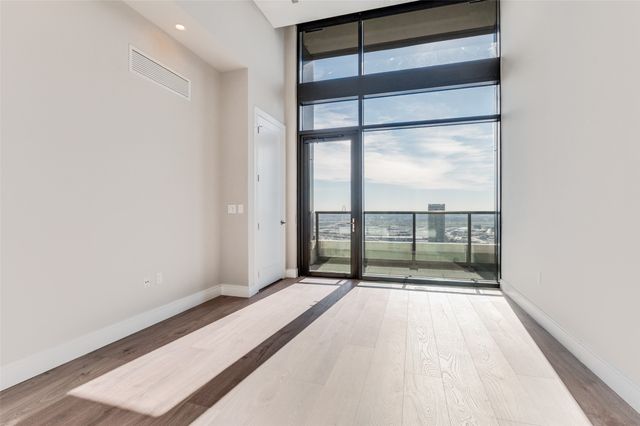 3003 Maple Avenue 2220, Dallas, TX 75201